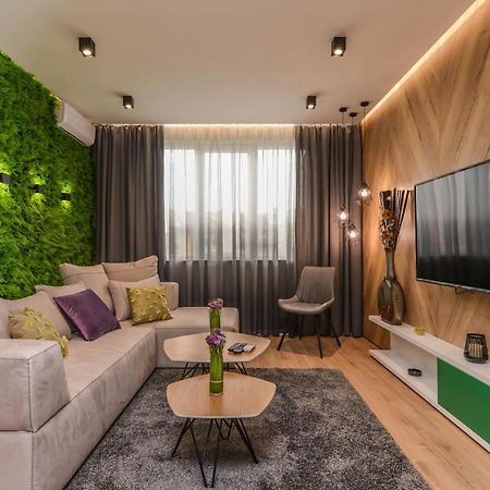 Urban Eden - Lux & Style, 2-Bedroom, 2-Bathroom ソフィア エクステリア 写真