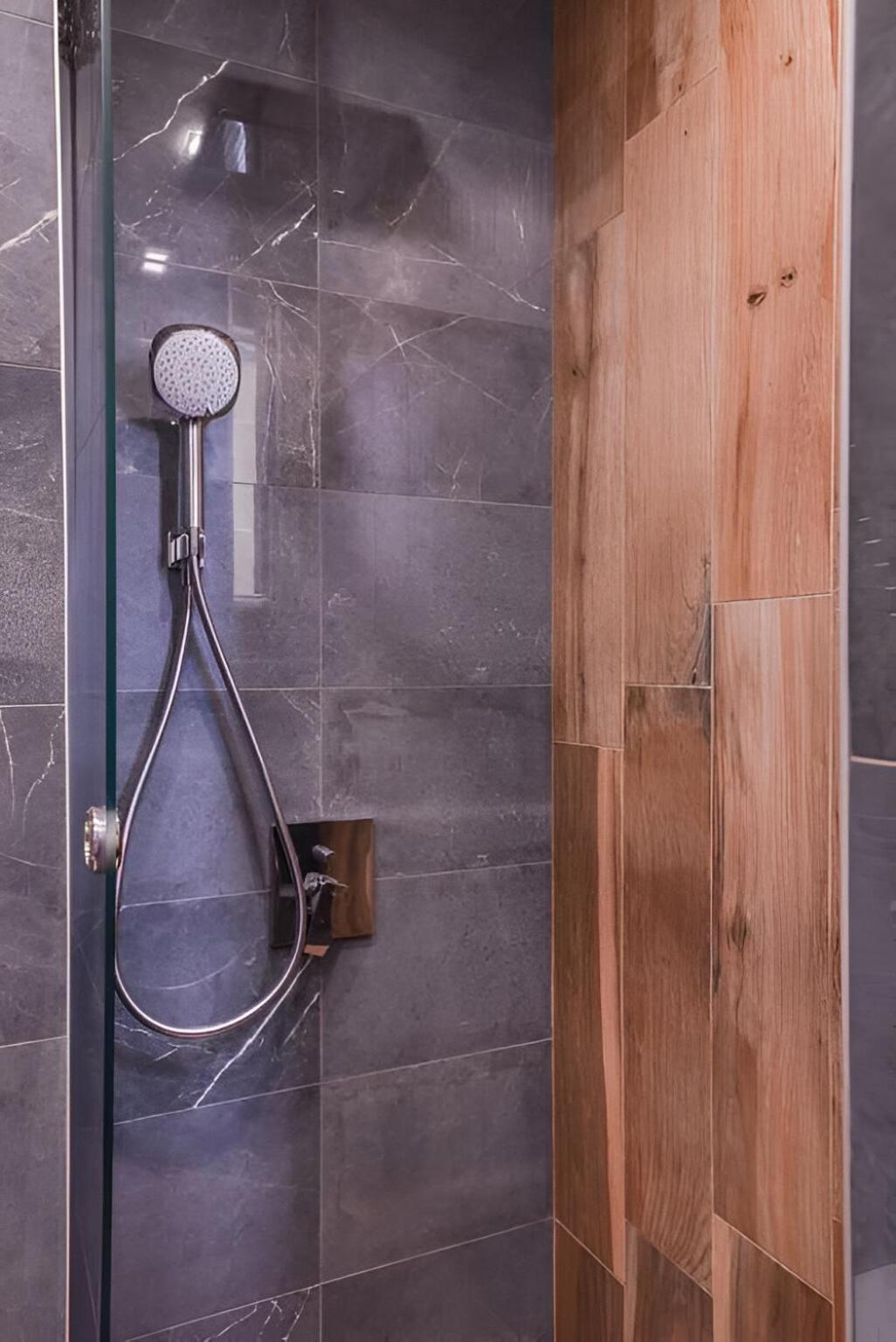 Urban Eden - Lux & Style, 2-Bedroom, 2-Bathroom ソフィア エクステリア 写真
