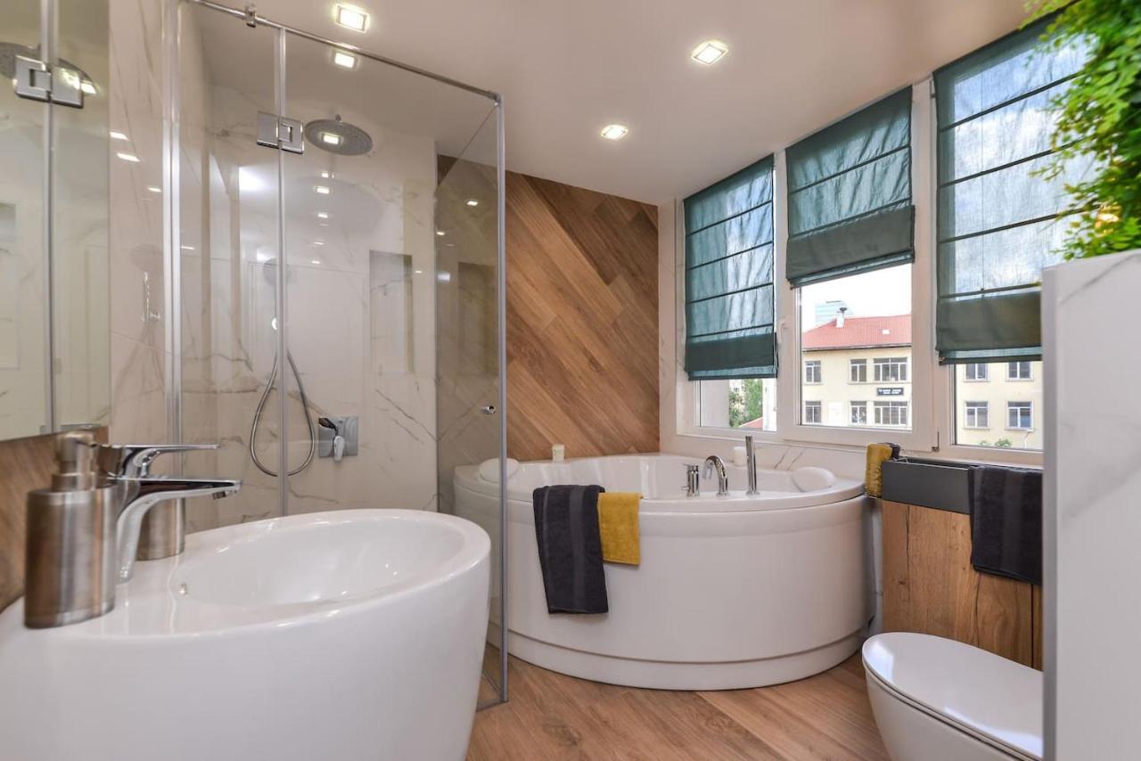 Urban Eden - Lux & Style, 2-Bedroom, 2-Bathroom ソフィア エクステリア 写真