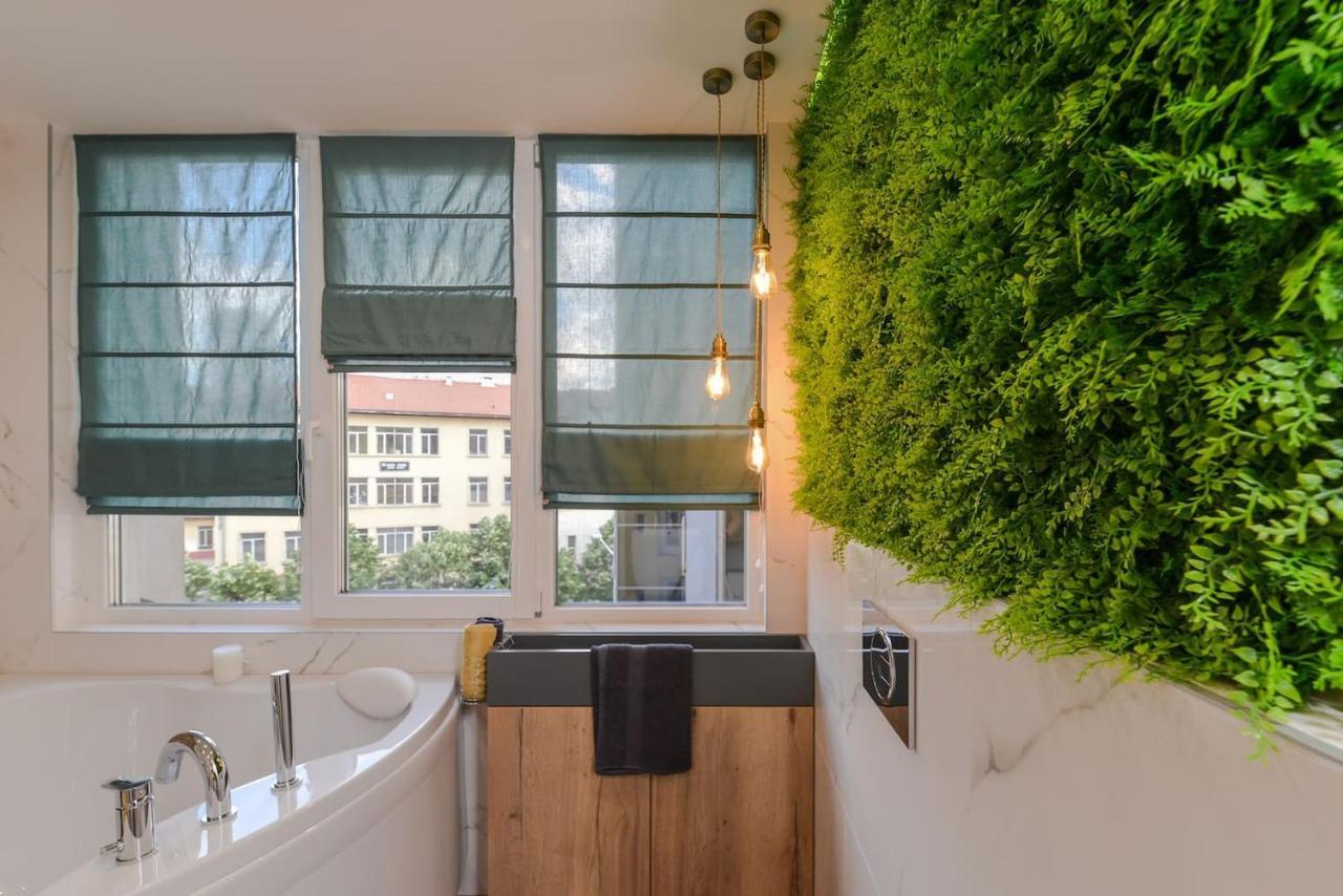 Urban Eden - Lux & Style, 2-Bedroom, 2-Bathroom ソフィア エクステリア 写真